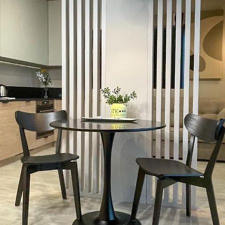 Comfortable 1-Room Apartment Close To The Center وارسو المظهر الخارجي الصورة