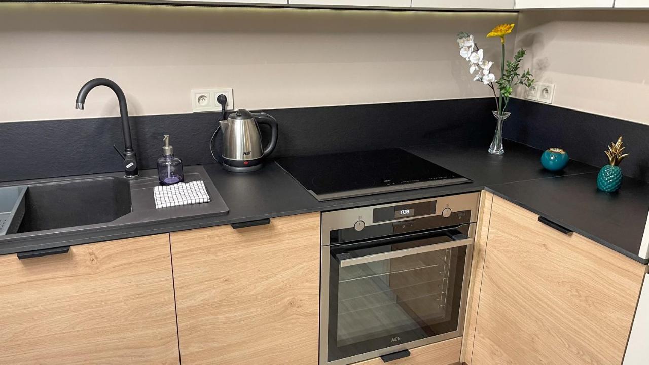 Comfortable 1-Room Apartment Close To The Center وارسو المظهر الخارجي الصورة