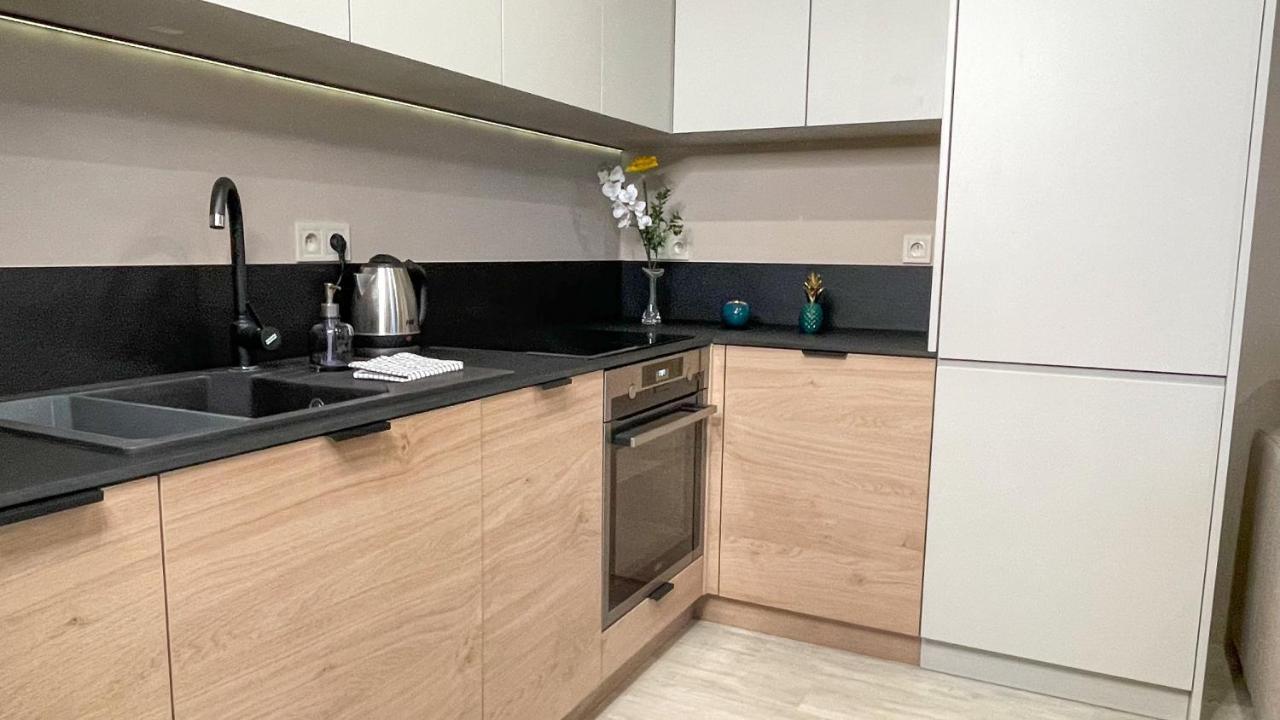 Comfortable 1-Room Apartment Close To The Center وارسو المظهر الخارجي الصورة