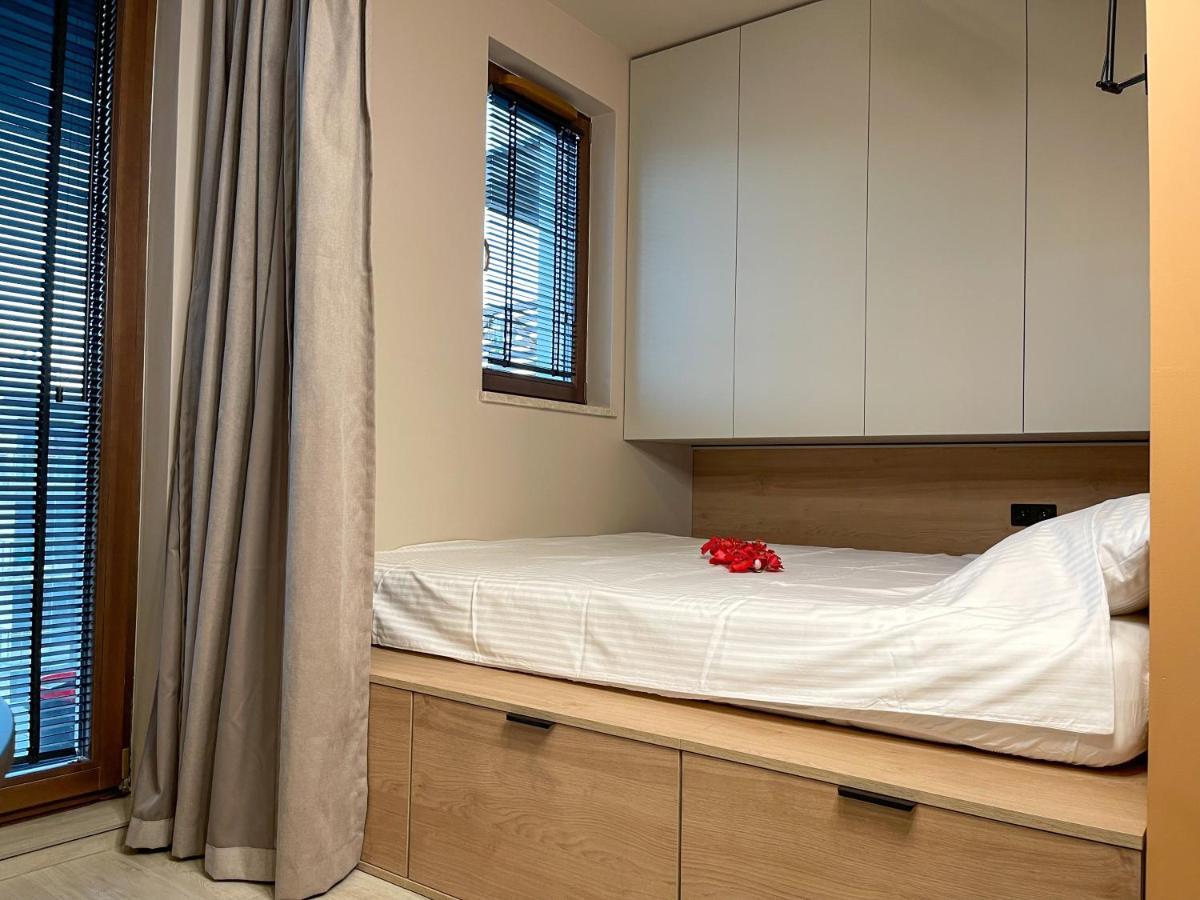 Comfortable 1-Room Apartment Close To The Center وارسو المظهر الخارجي الصورة